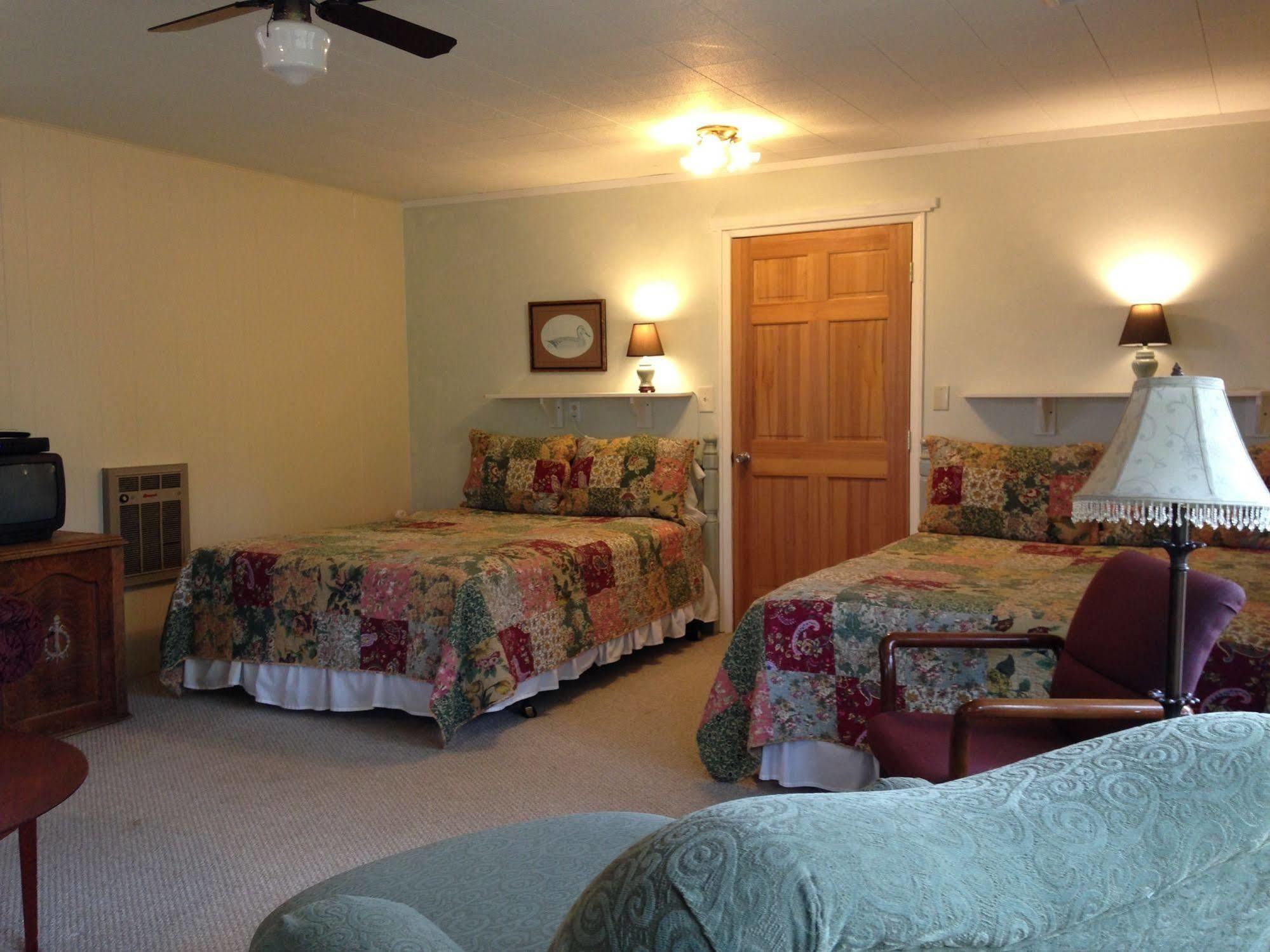 Glenacres Historic Inn ウェストポート エクステリア 写真